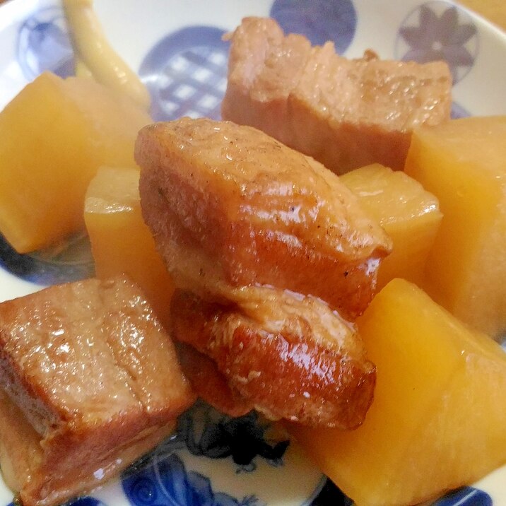 下ゆでなし！大根入り豚の角煮